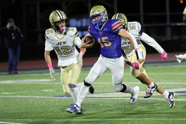Herd has huge night rushing vs. JFK